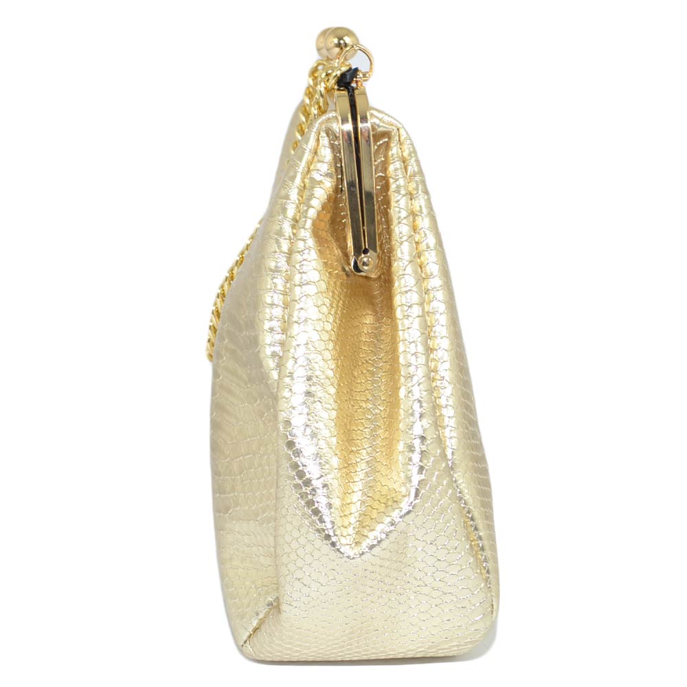 Borsa donna pochette cuoio a mano con catena oro e tracolla chiusura clic  clac forma borsellino pelle martellata moda donna big bags Malu Shoes