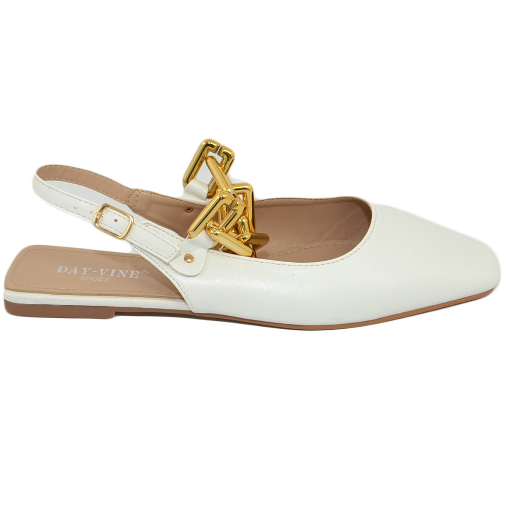 Scarpe donna mules ballerine mocassino raso terra tallone scoperto bianco con catena oro e cinturino retro moda luxury