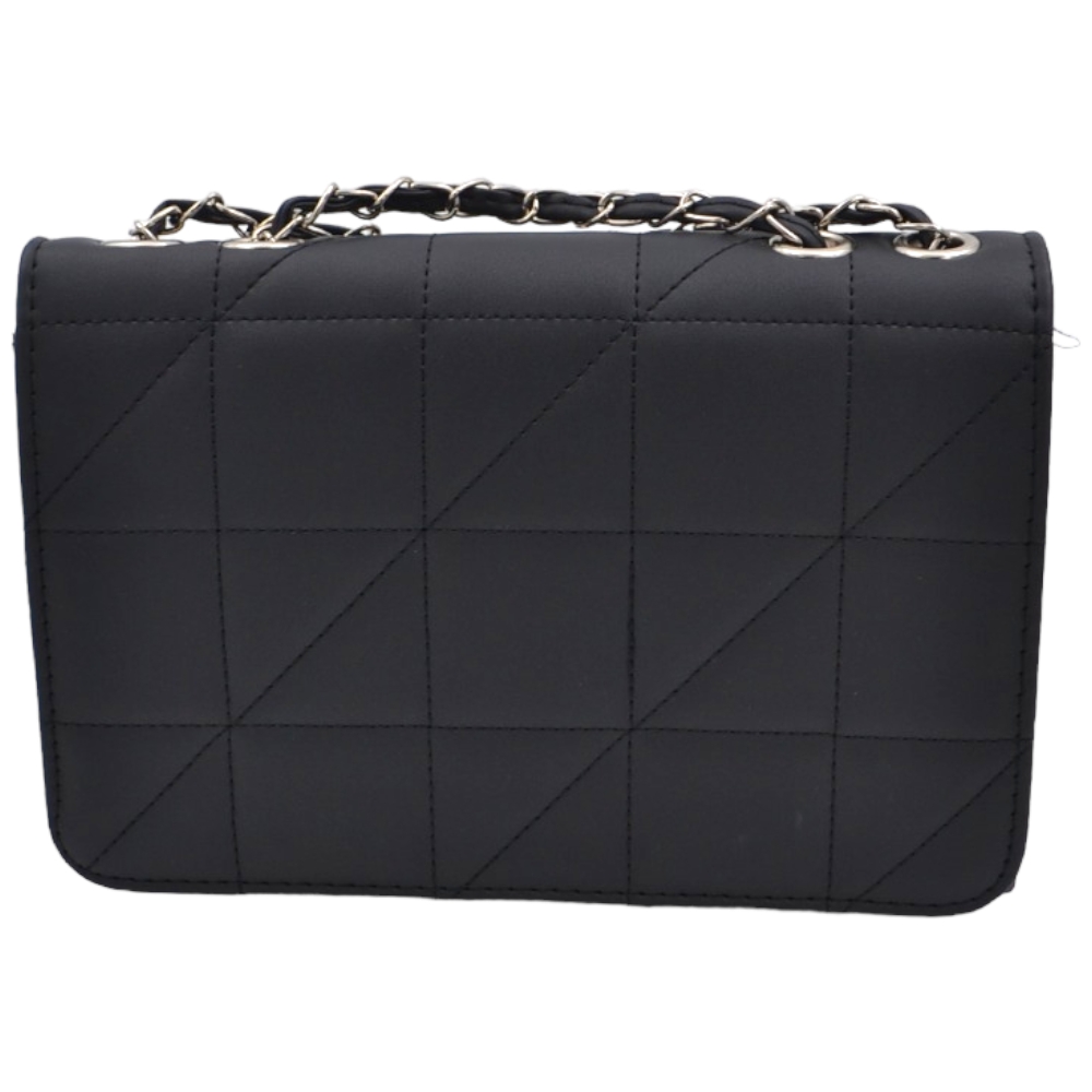 Pochette rigida oversize nero forma rettangolare trapuntata cucitura tono su tono con chiusura zip catena regolabile  