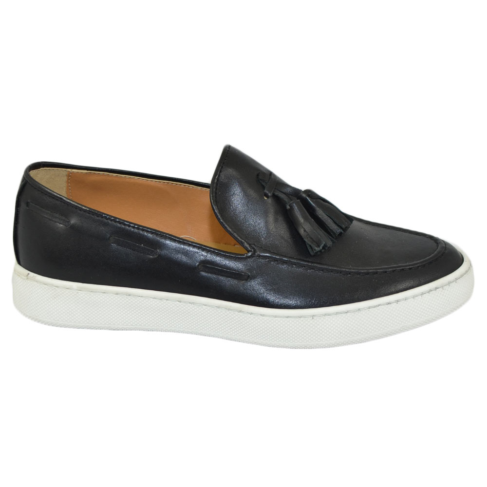 Mocassini uomo slip on classico sportivo in vera pelle nappe nero cuciture in punta bon bon fondo bianco alto