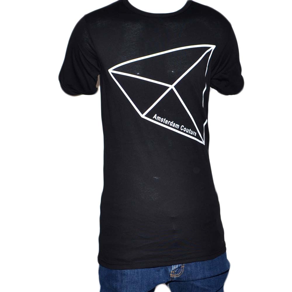 T-shirt uomo stampato nera cotone basic xon stampa stilizzata amsterdam estate manica corta.