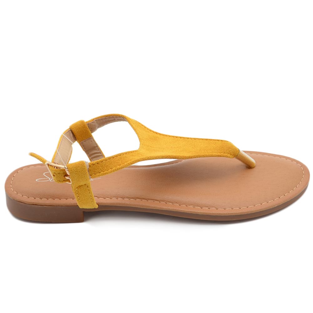 Sandalo basso giallo infradito in morbida alcantara cinturino alla caviglia fondo imbottito in memory comoda estate.