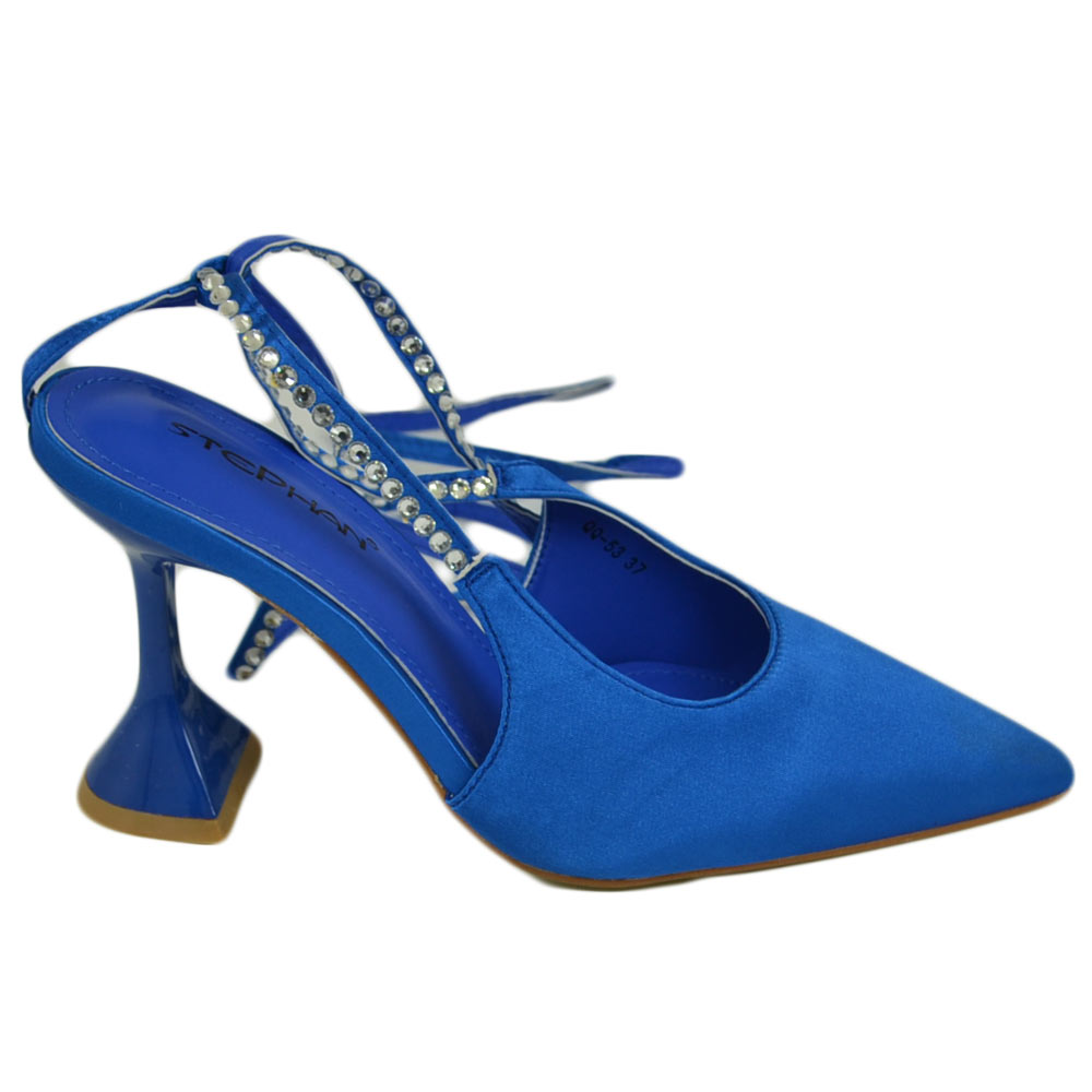 Scarpe decollete mules donna elegante punta in raso blu tacco martini 9 cerimonia con allacciatura schiava con strass .