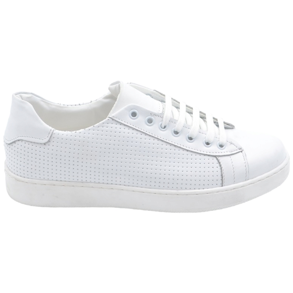 Scarpa sneakers bassa uomo basic vera pelle intrecciata bianco linea fondo in gomma bianco ultraleggero 2 cm moda casual