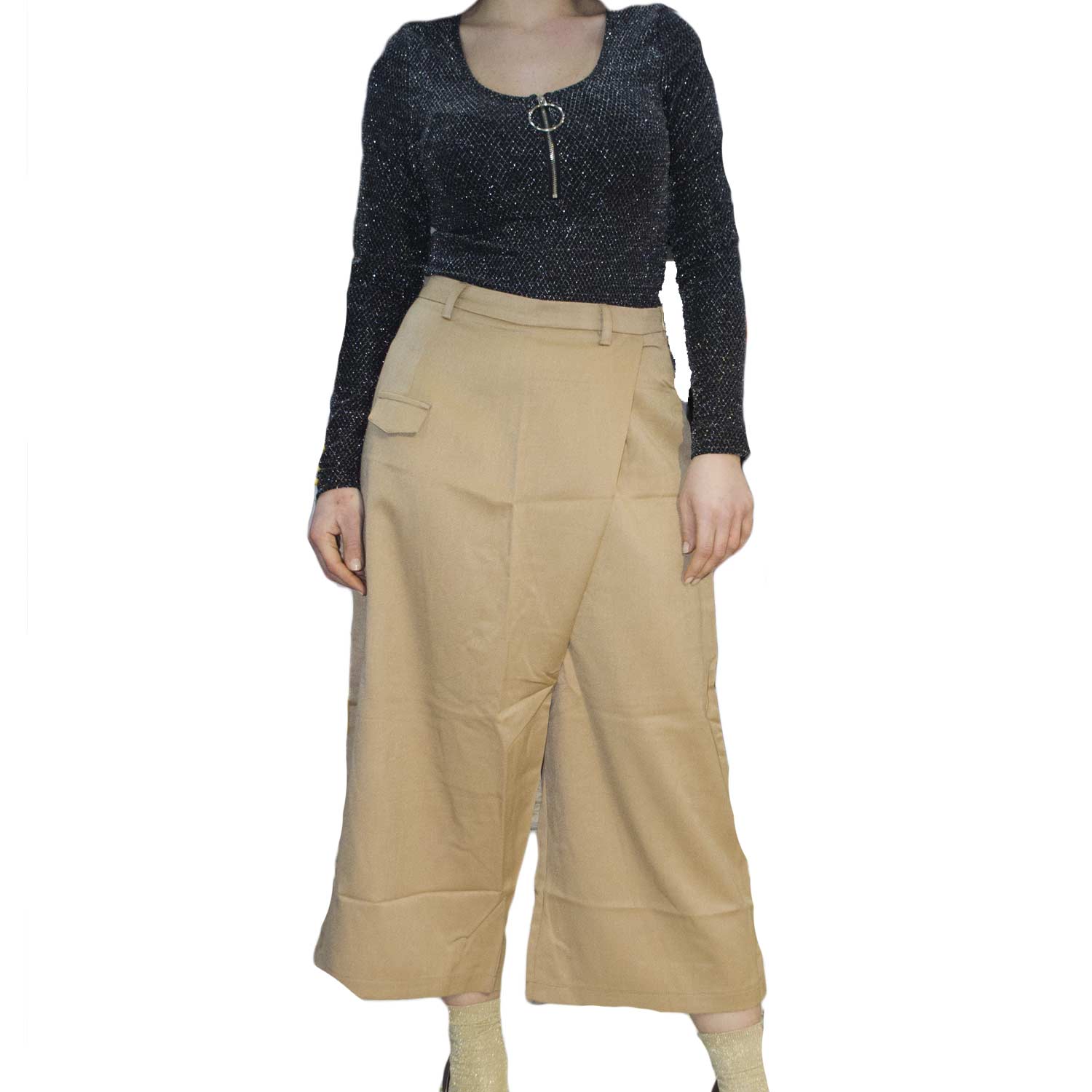 Pantagonna culotte camel taglio trasversale abbottonatura glam linea palazzo a tre quarti