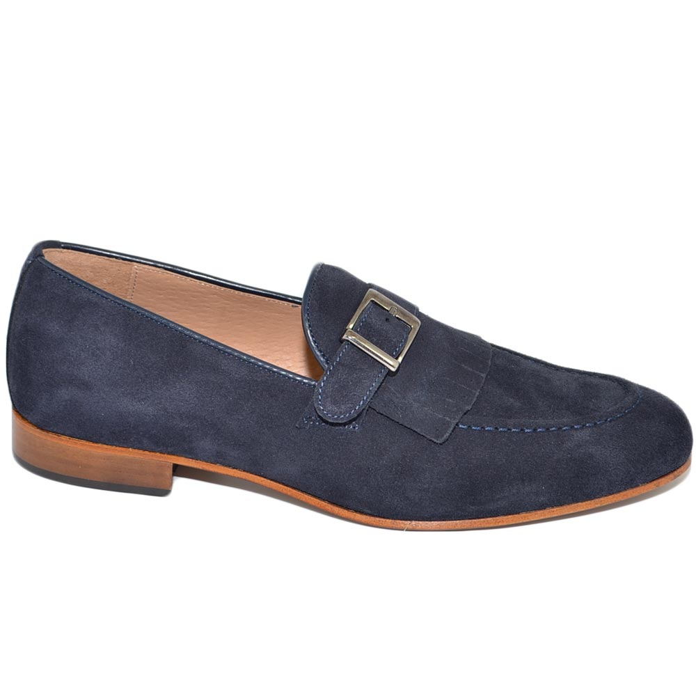 Mocassino derby uomo blu in vera pelle scamosciata con fibbia e frange linea dandy vintage suola in vero cuoio contrasto