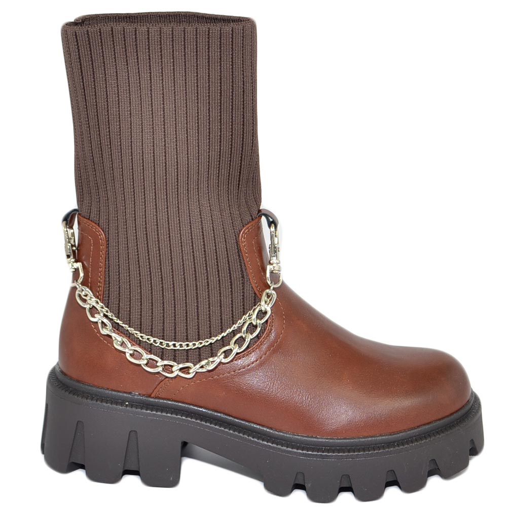 Stivaletto donna combat boots cuoio marrone calzino e catena accessorio rimovibile fondo alto carrarmato moda tendenza	.
