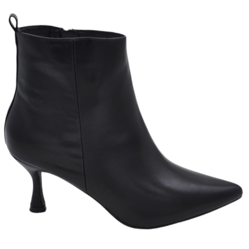 Scarpe stivaletto donna pelle nero basso alla caviglia tacco a spillo basso 5 cm linea basic con zip interna.