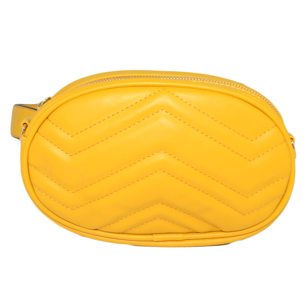 Marsupio donna giallo linea basic con accessori oro catena tono su tono moda glamour cinturino regolabile vintage